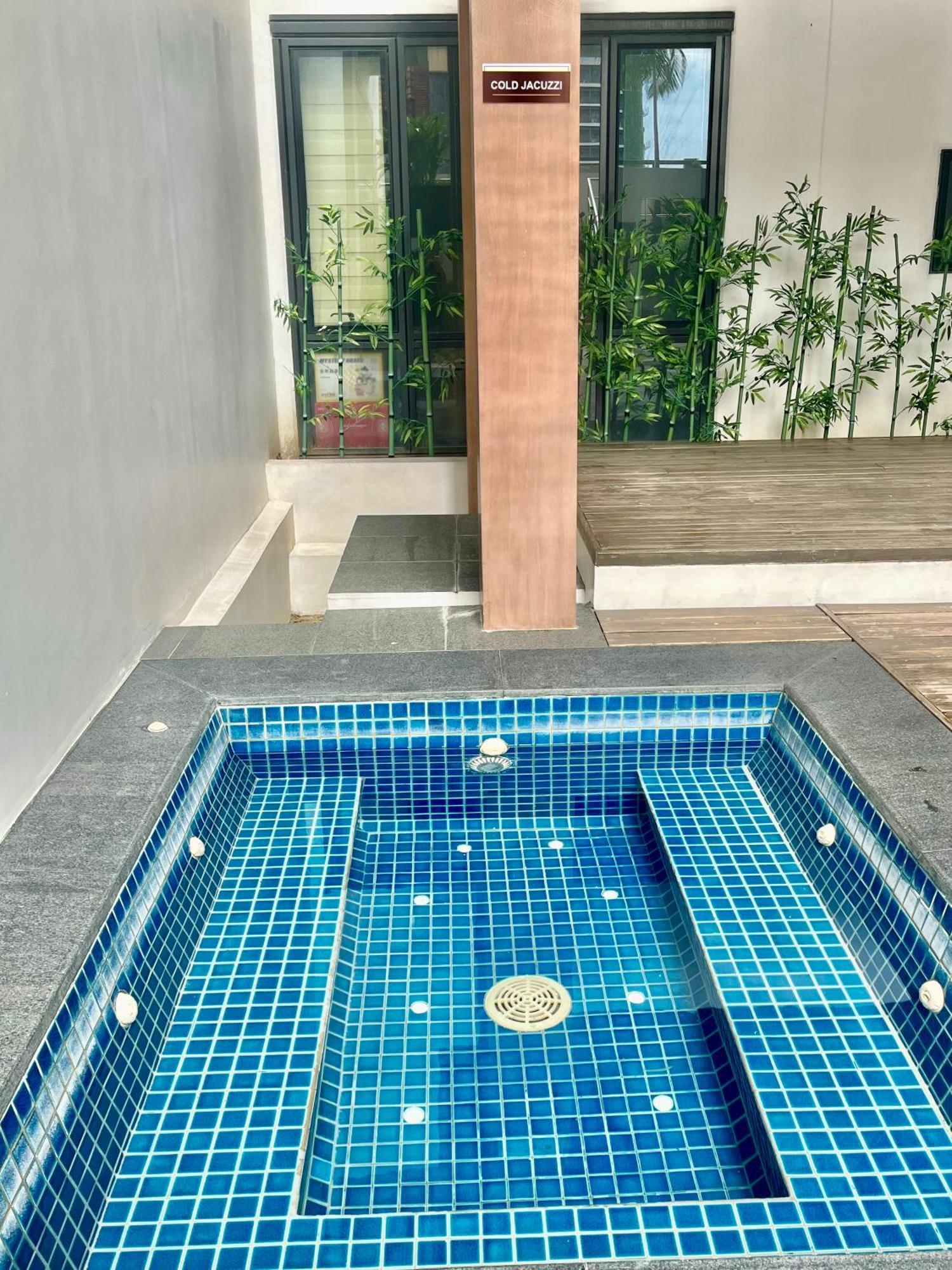 Greenbelt Hamilton Tower 1 Makati City Exterior photo